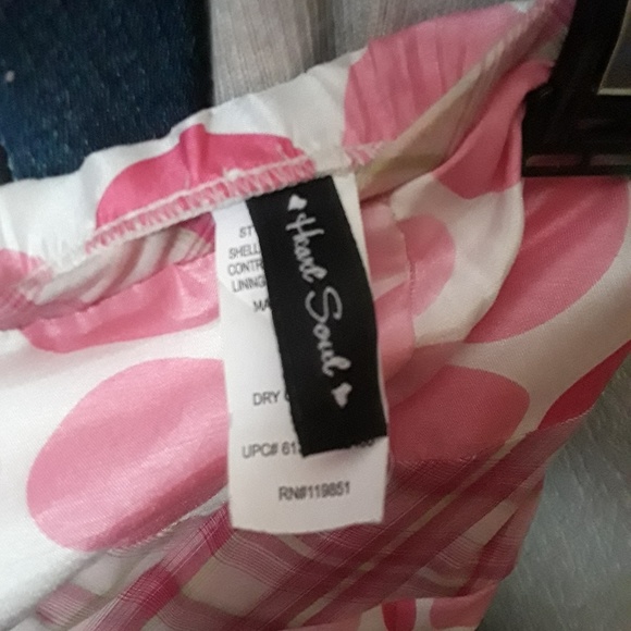 Pretty in polka dot party dress - Picture 3 of 4